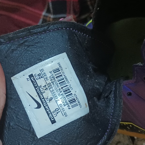 Nike Jr. Hypervenom Phelon II Indoor Soccer Shoe Purple - Picture 8 of 12